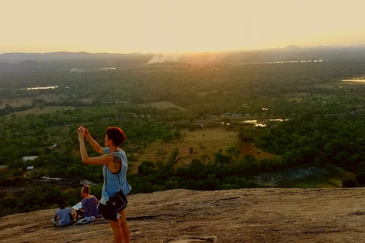 Day execution from last kingdom of kandy to rock forest sigiriya - Photo 1 of 18